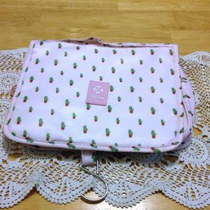 Toiletry Bag - Hanging - Narwey Brand - Waterproof